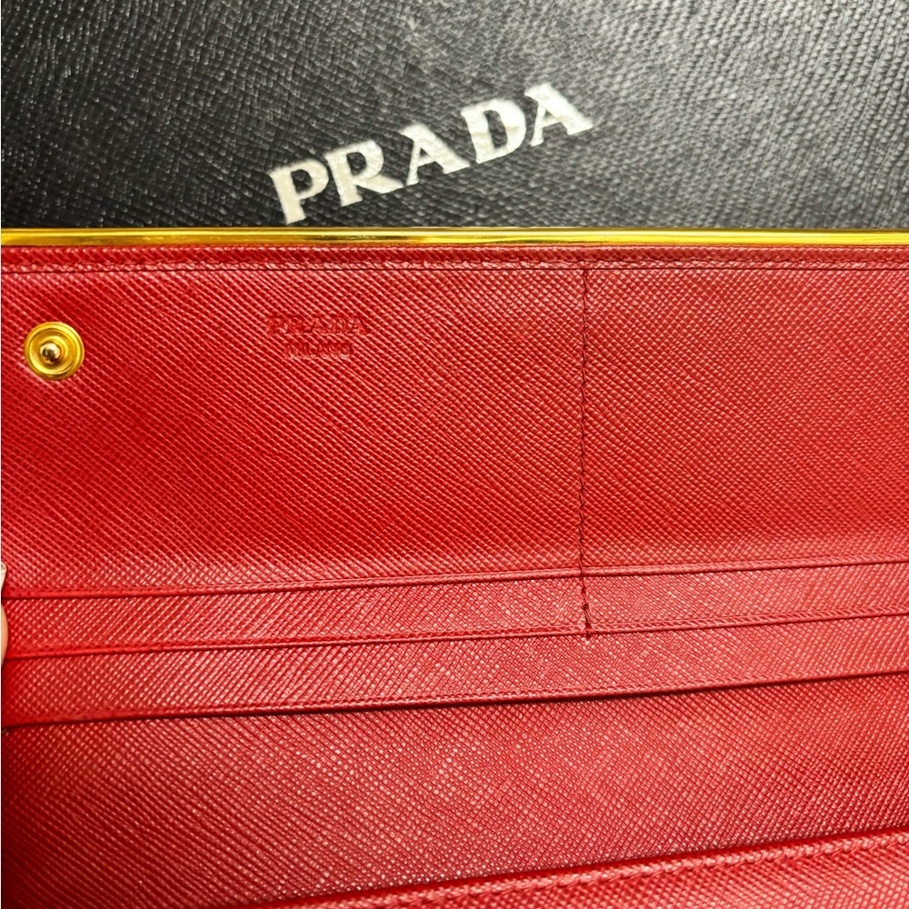 Prada Red Wallet - Picture 9 of 9